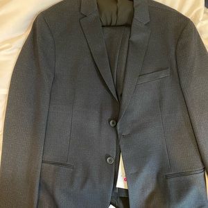 Zara suit